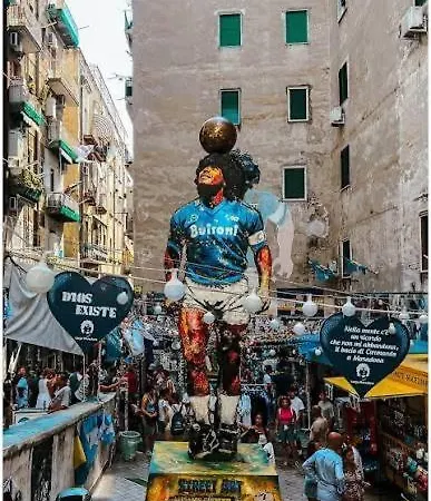 La Perla Di Neapol